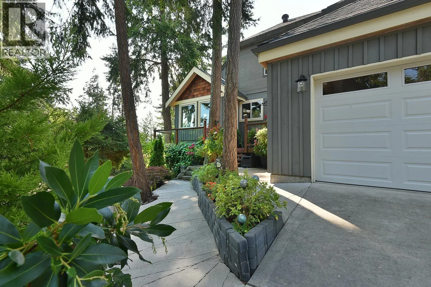 9196 TRUMAN ROAD