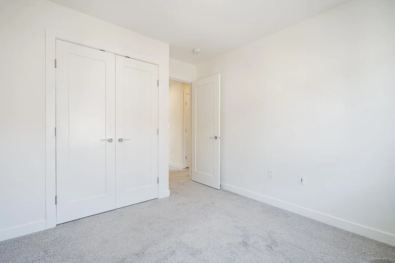 46 7288 188 STREET