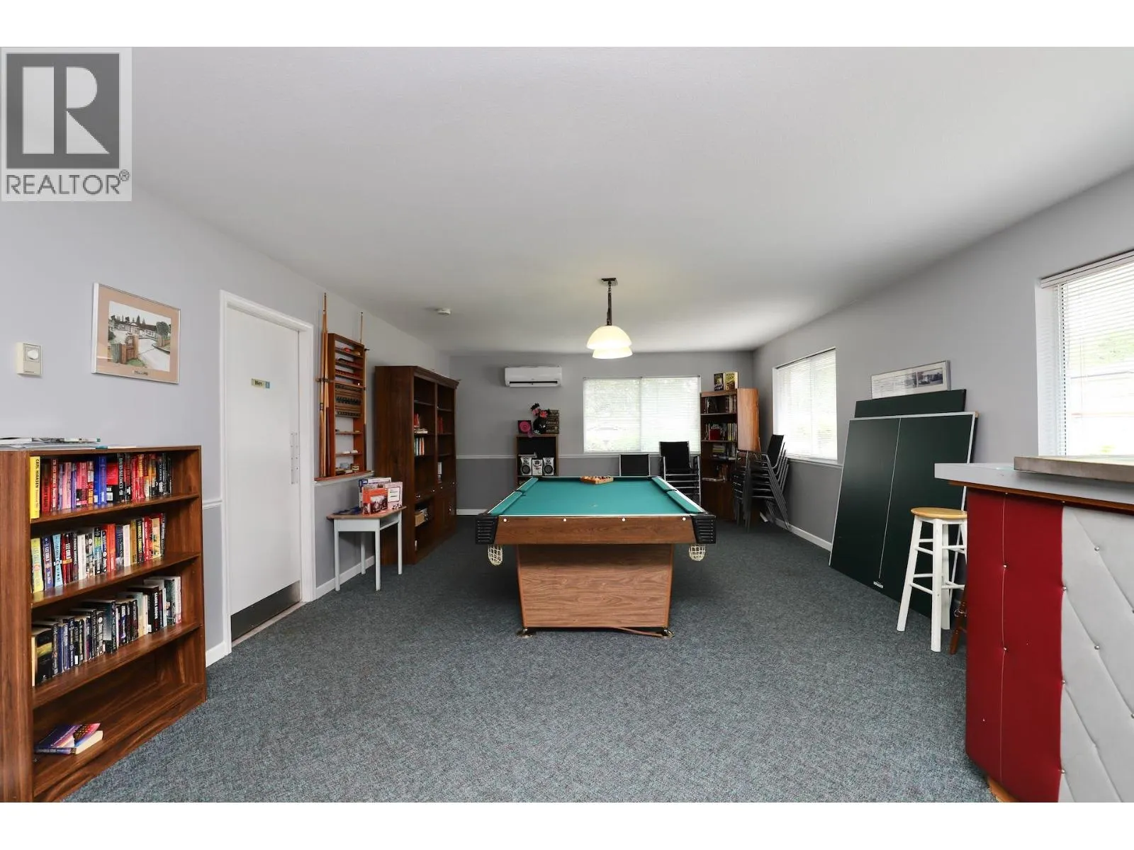 8 22308 124 AVENUE