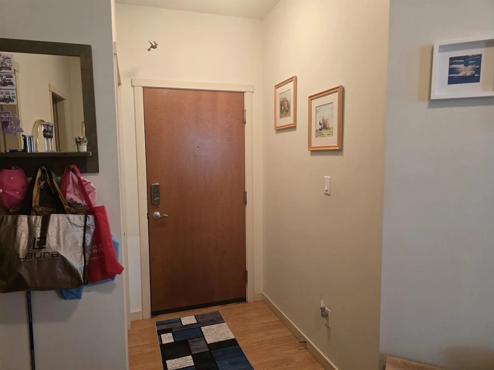307 33328 E BOURQUIN CRESCENT