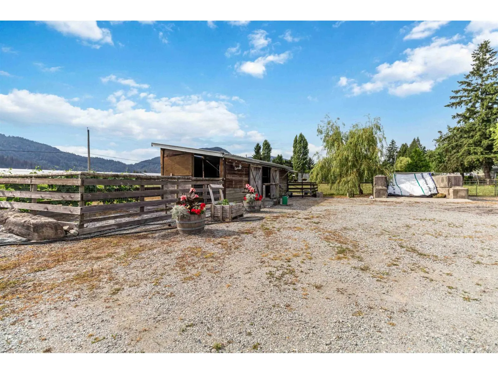 10079 MOUNTAINVIEW ROAD