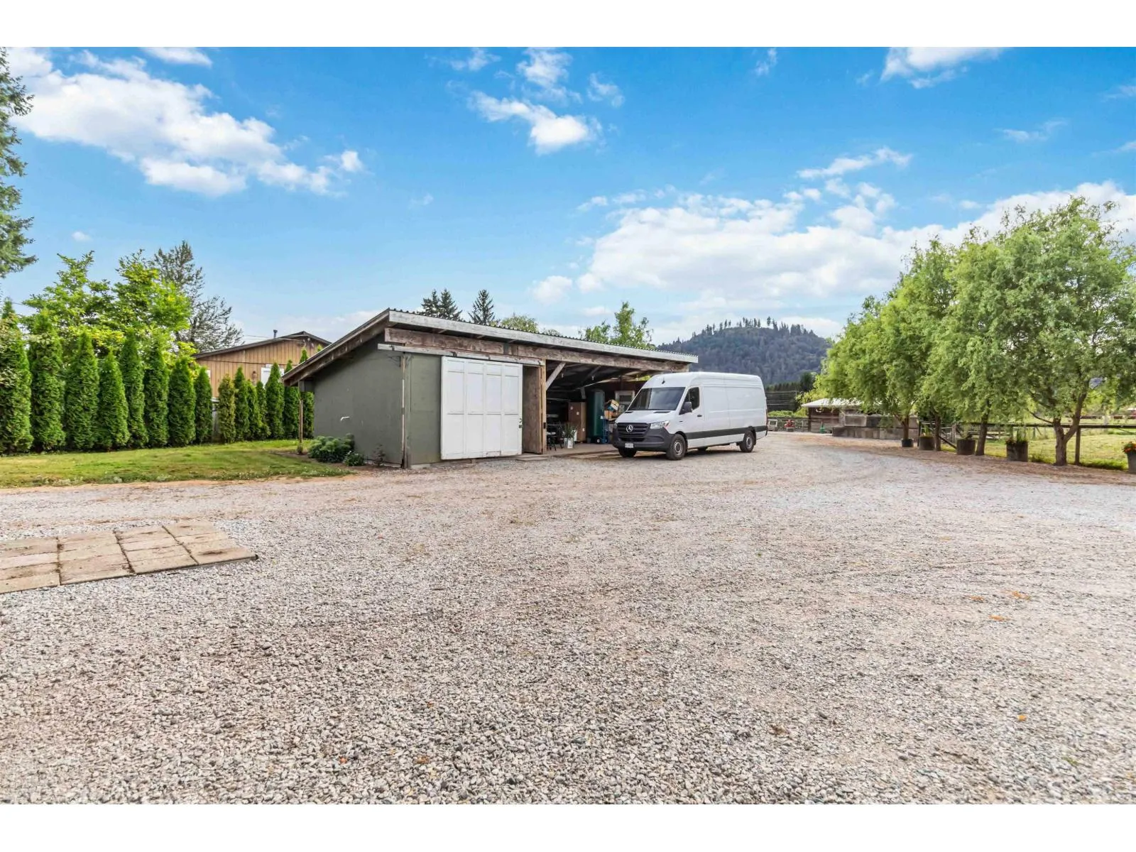 10079 MOUNTAINVIEW ROAD