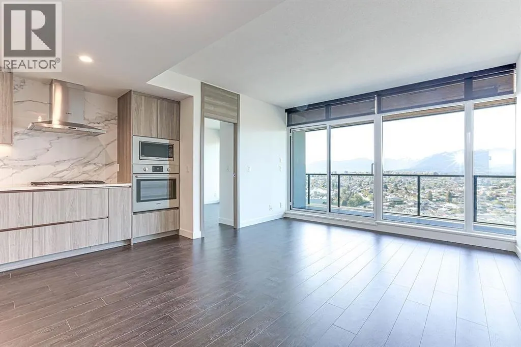 3403 4880 LOUGHEED HIGHWAY