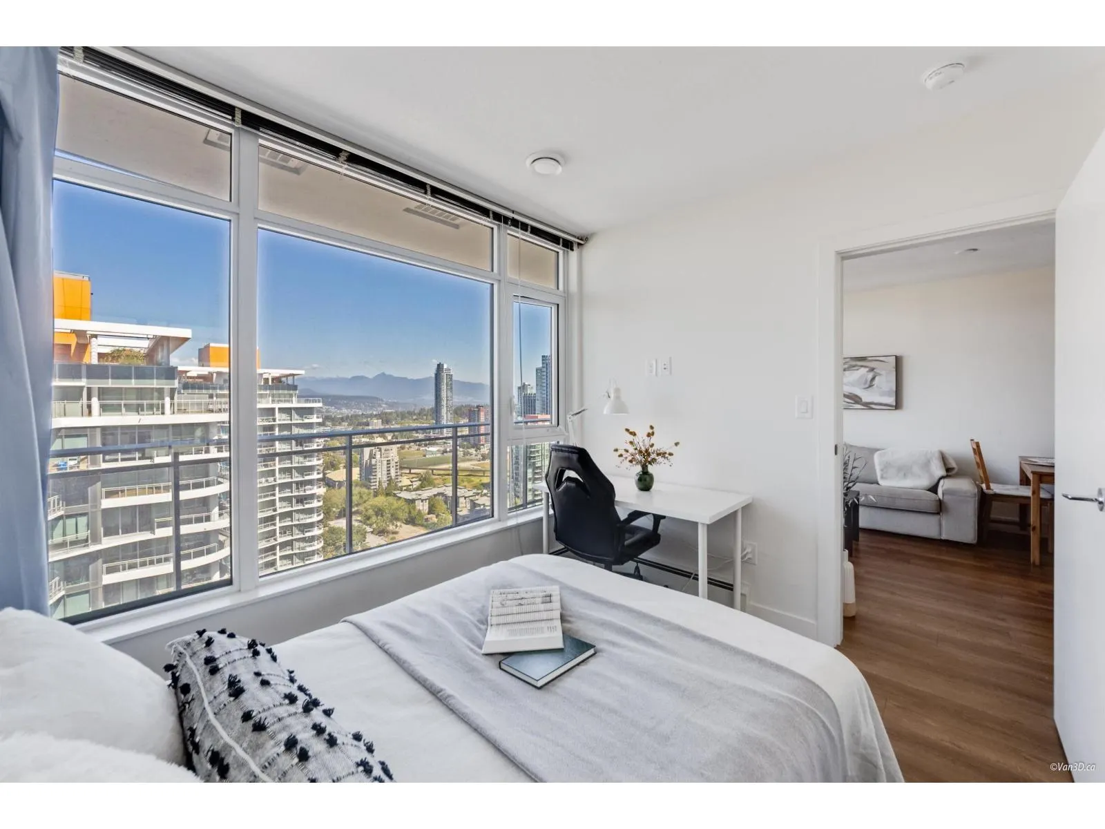 2502 13308 CENTRAL AVENUE