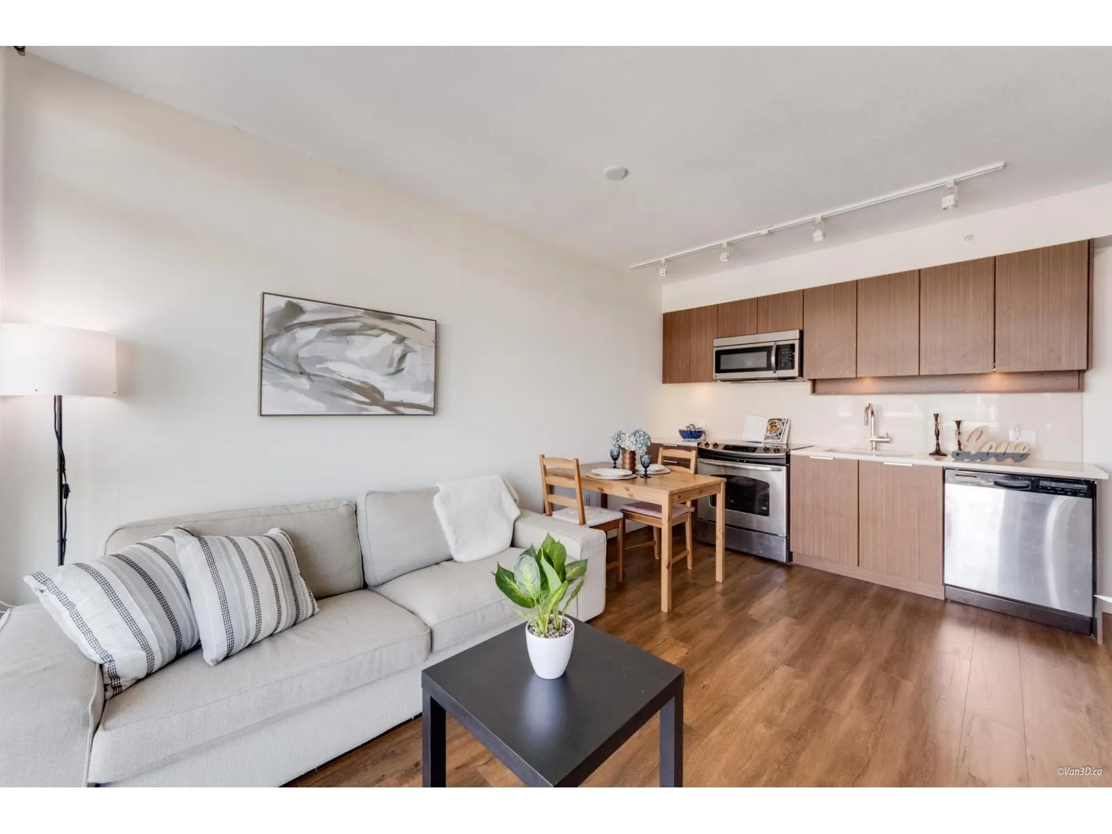 2502 13308 CENTRAL AVENUE