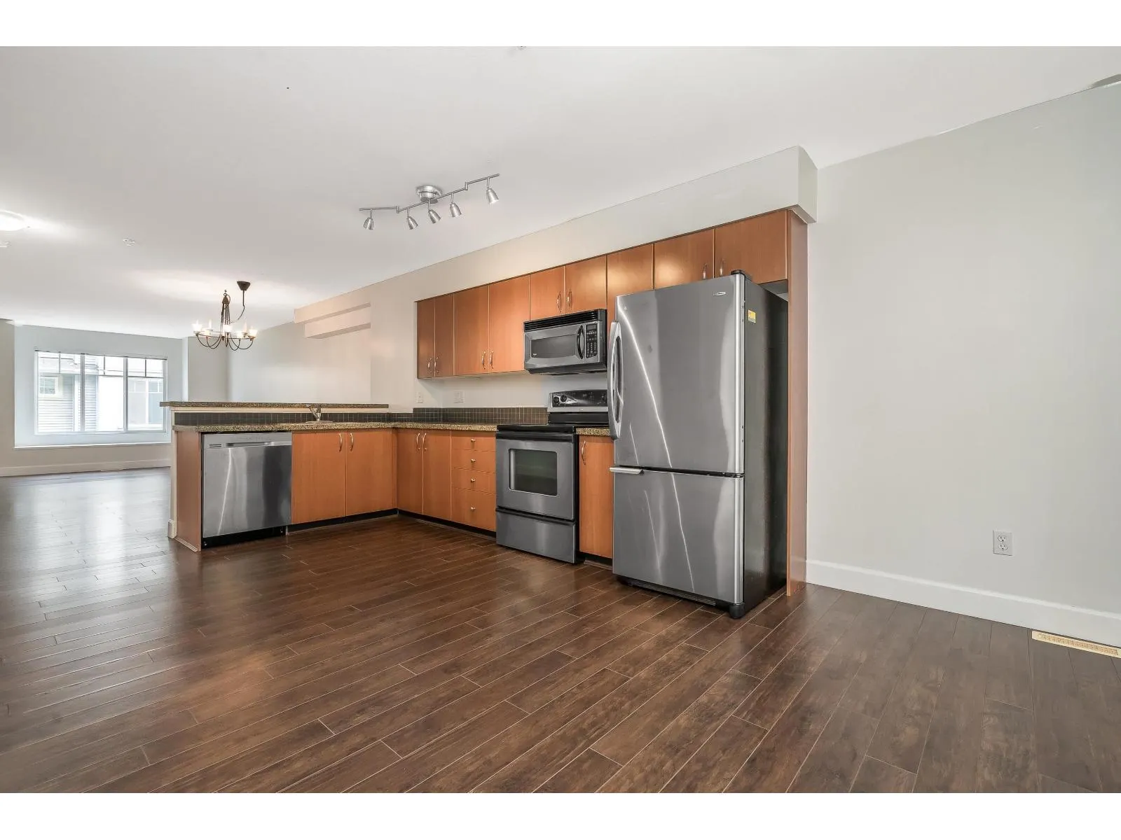 #77 12040 68 AVENUE