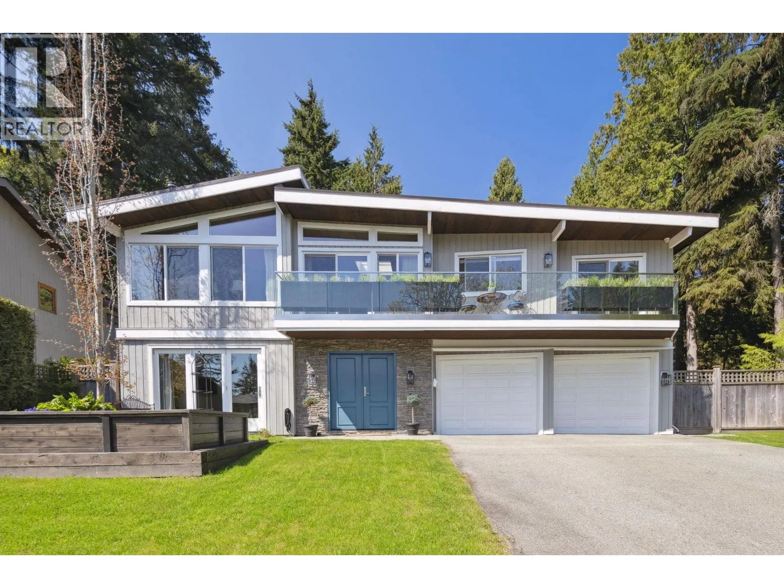 4445 STONE COURT