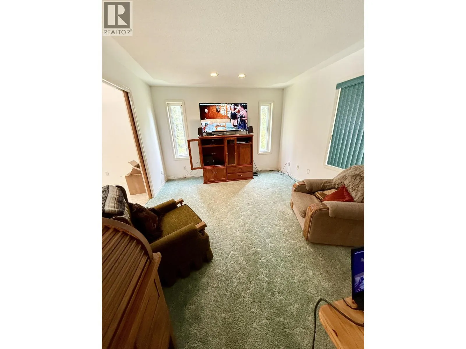 3390 EMILE CRESCENT