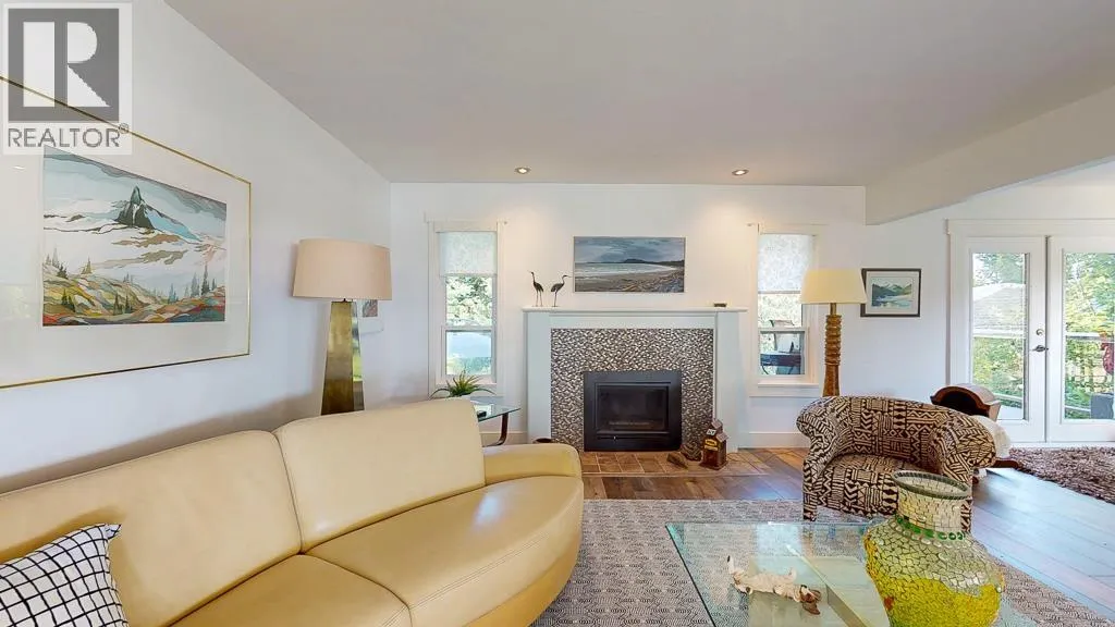 4868 BLUEGROUSE DRIVE