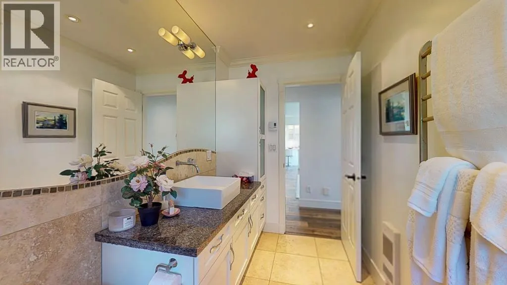 4868 BLUEGROUSE DRIVE