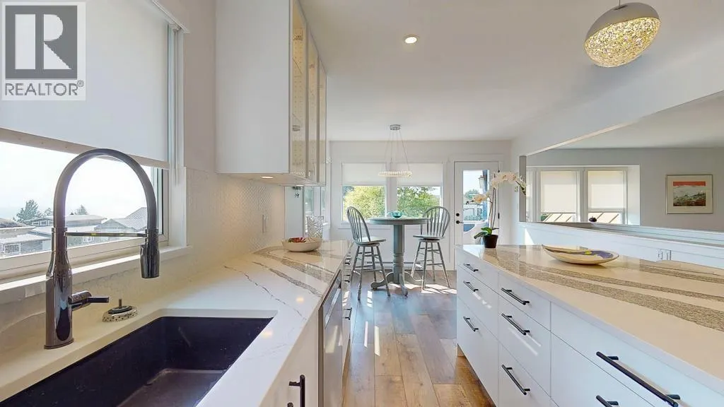 4868 BLUEGROUSE DRIVE