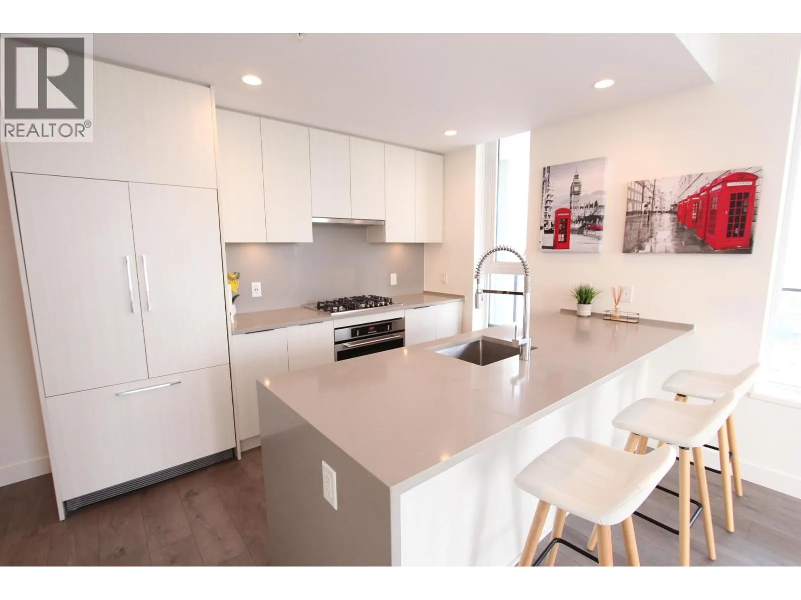 1401 4465 JUNEAU STREET