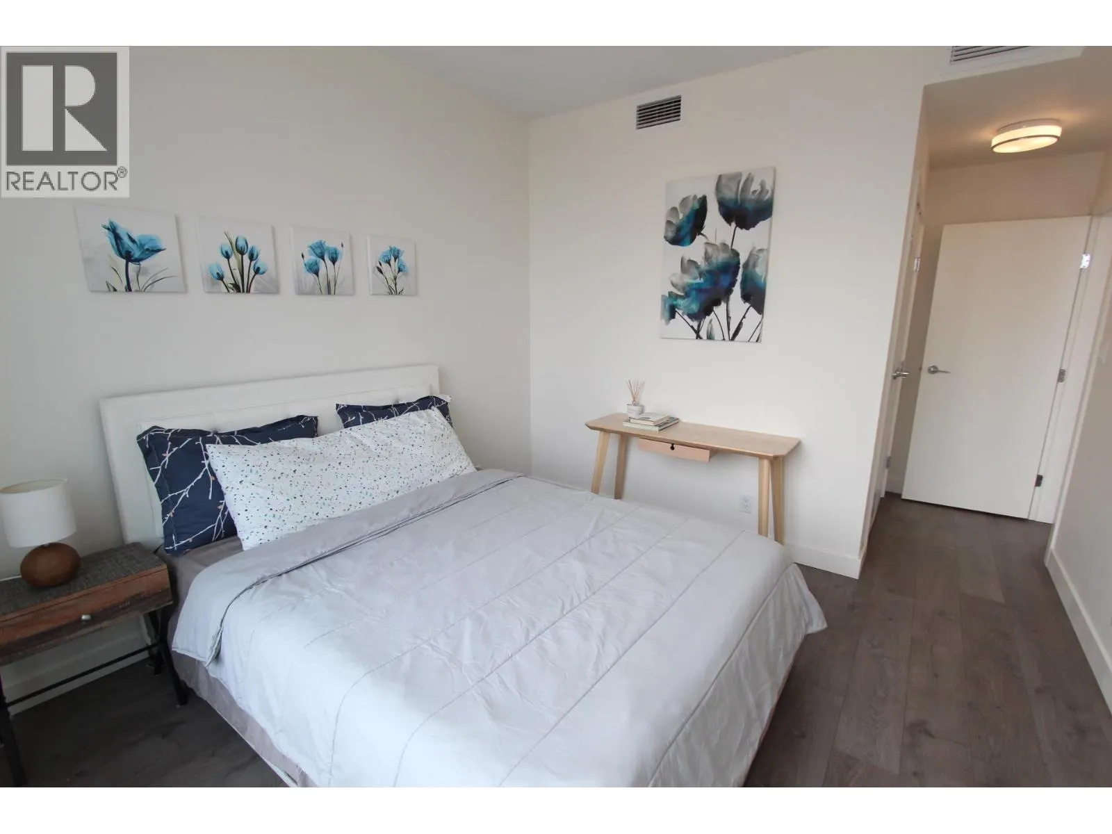 1401 4465 JUNEAU STREET