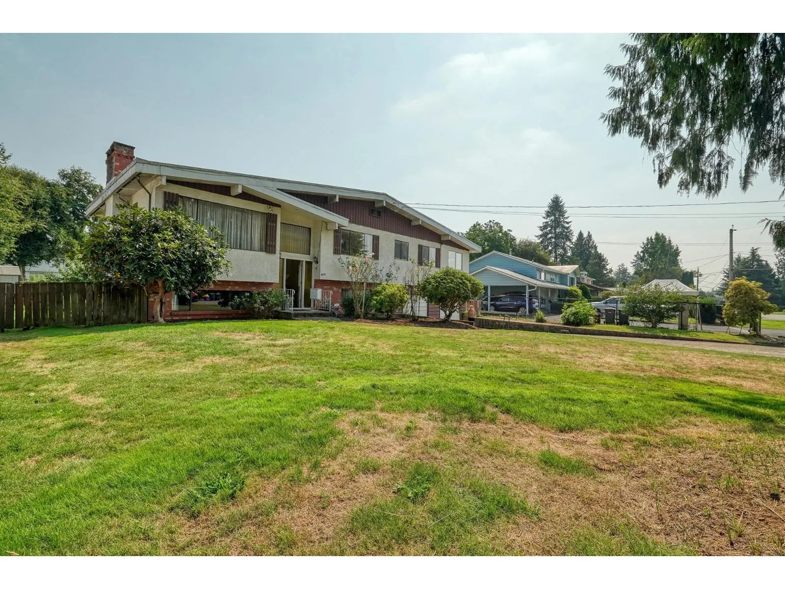 8904 GAY STREET