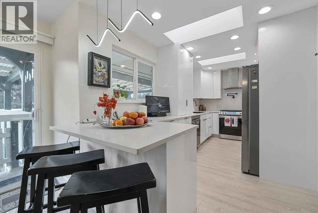 3512 PEARKES PLACE