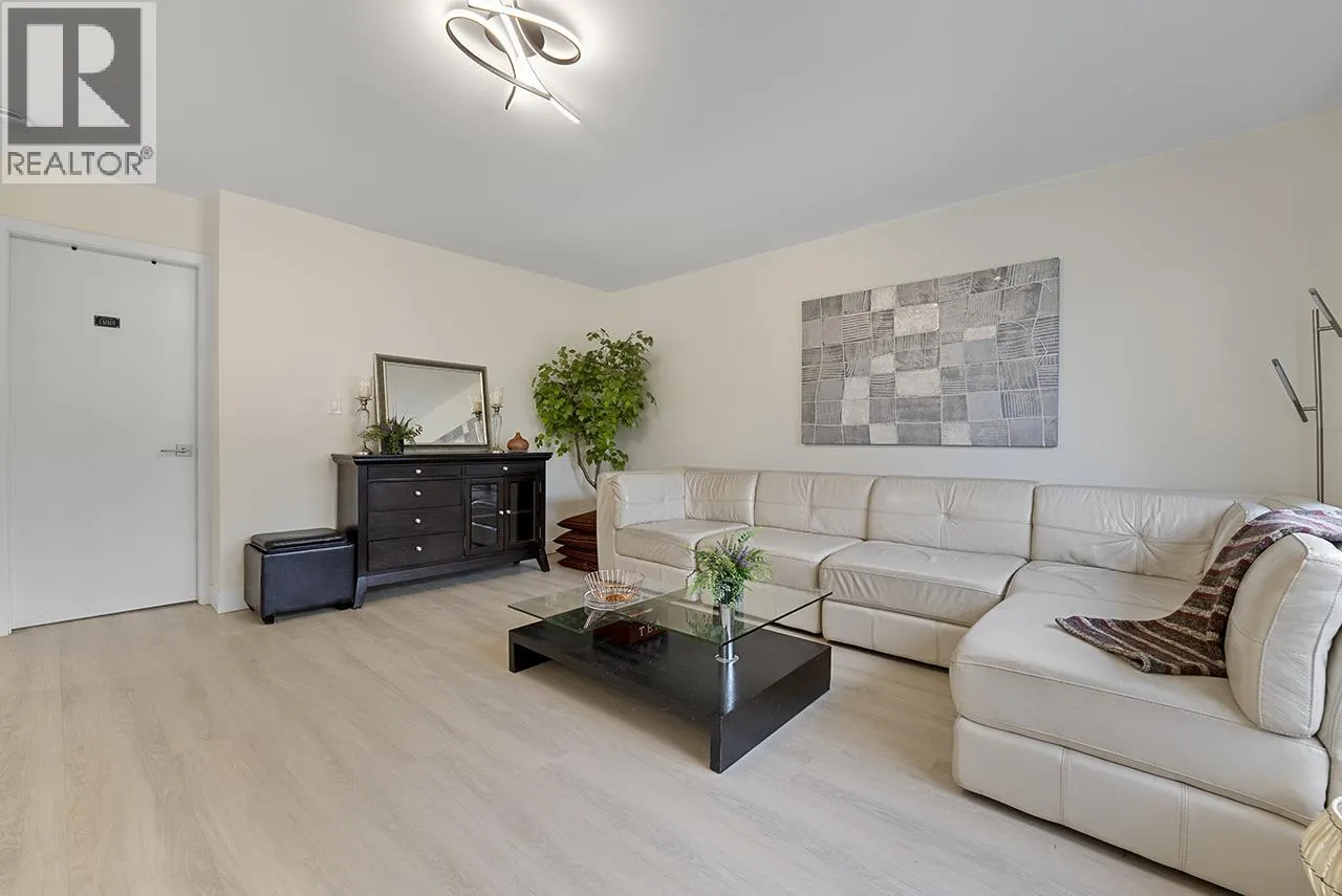 3512 PEARKES PLACE