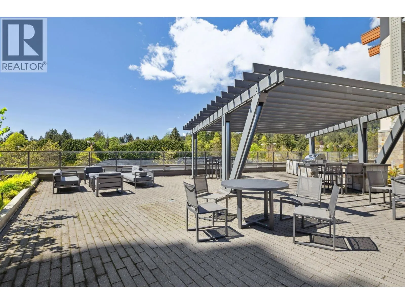 609 2780 VALLEY CENTRE AVENUE
