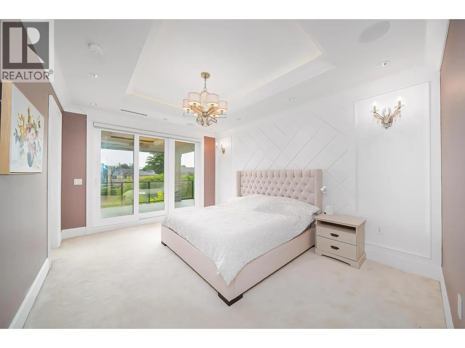 6180 KALAMALKA CRESCENT