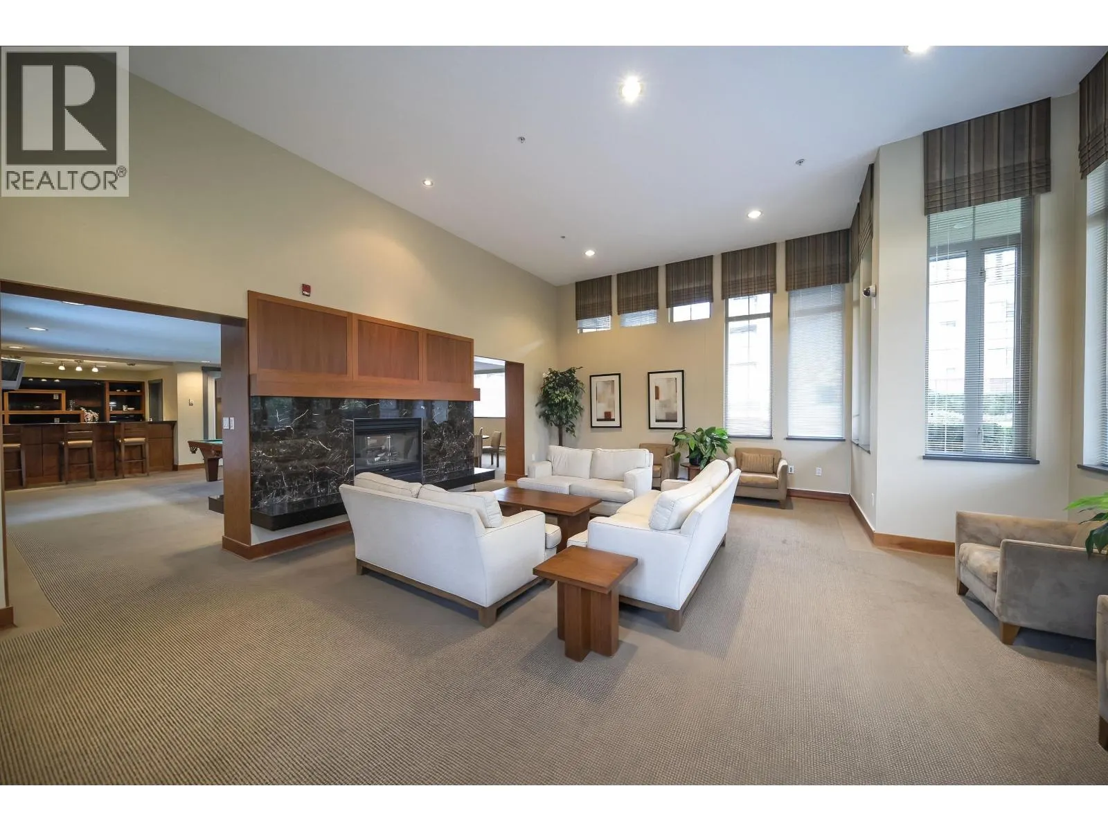 5403 5111 GARDEN CITY ROAD