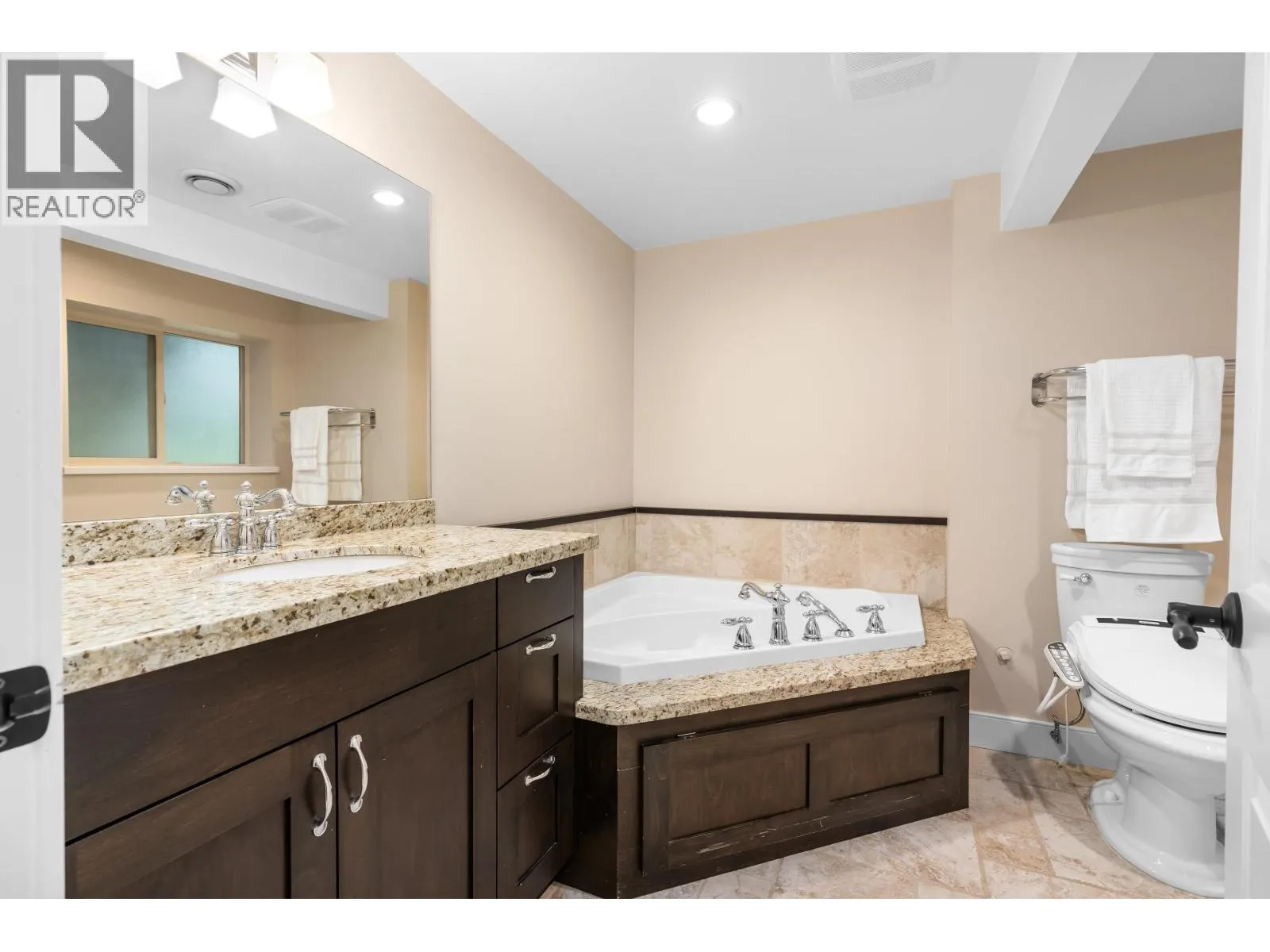 4793 CAPILANO ROAD