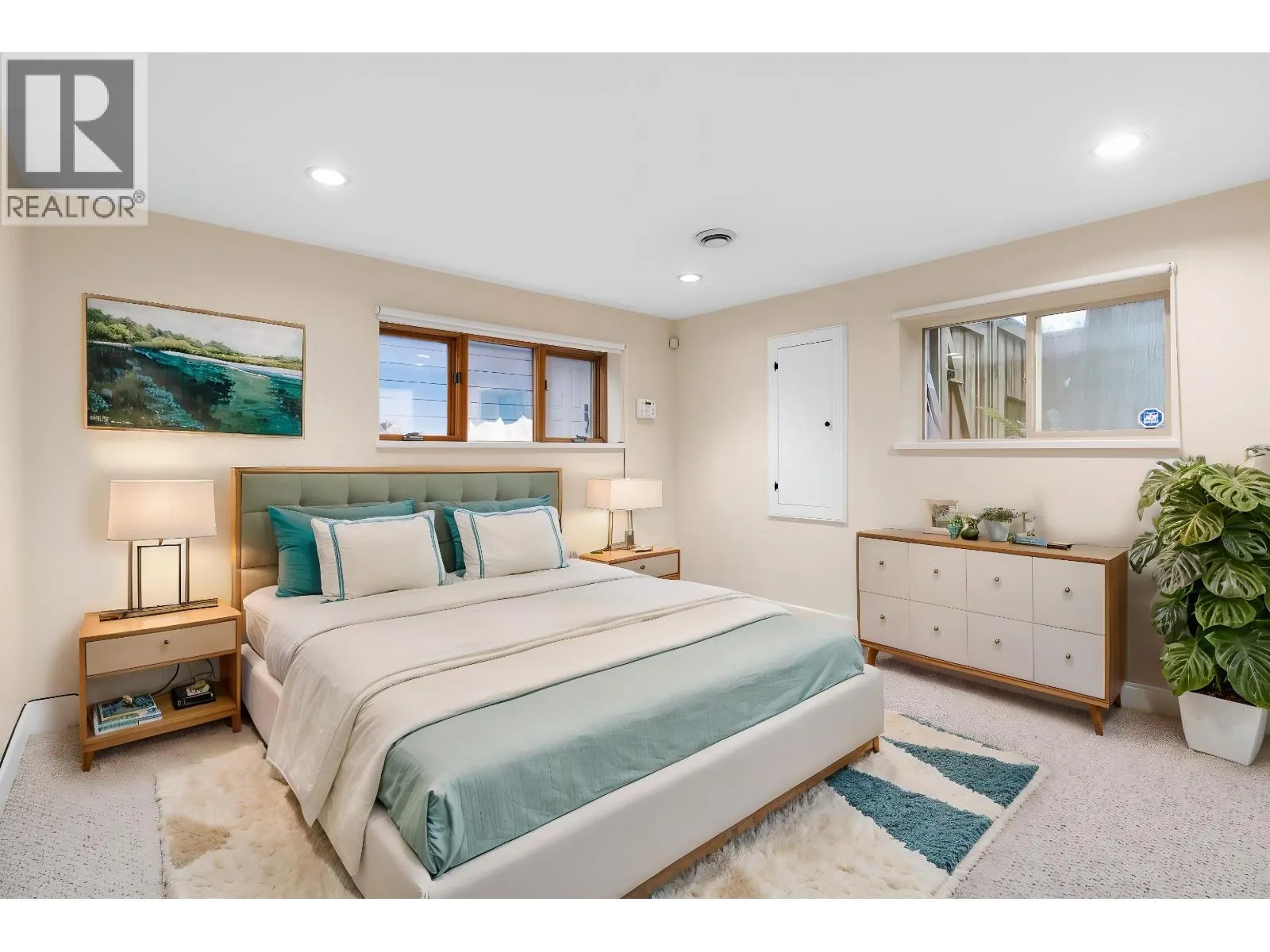 4793 CAPILANO ROAD