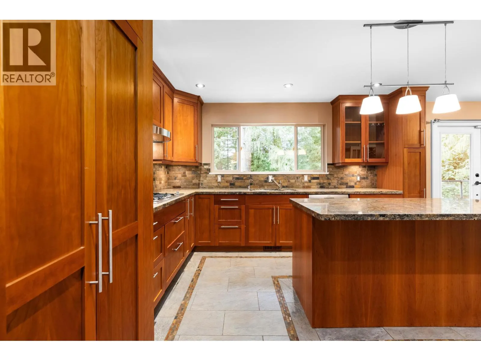 4793 CAPILANO ROAD