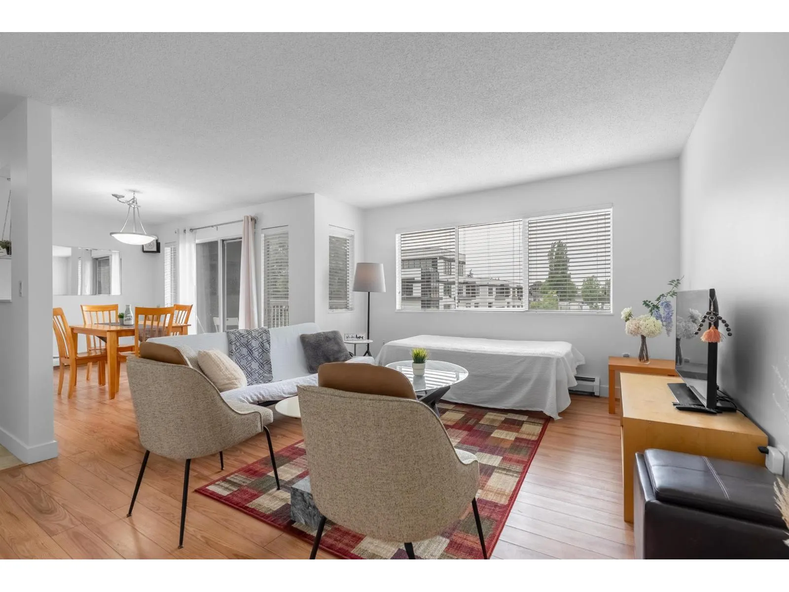 308 5664 200 STREET