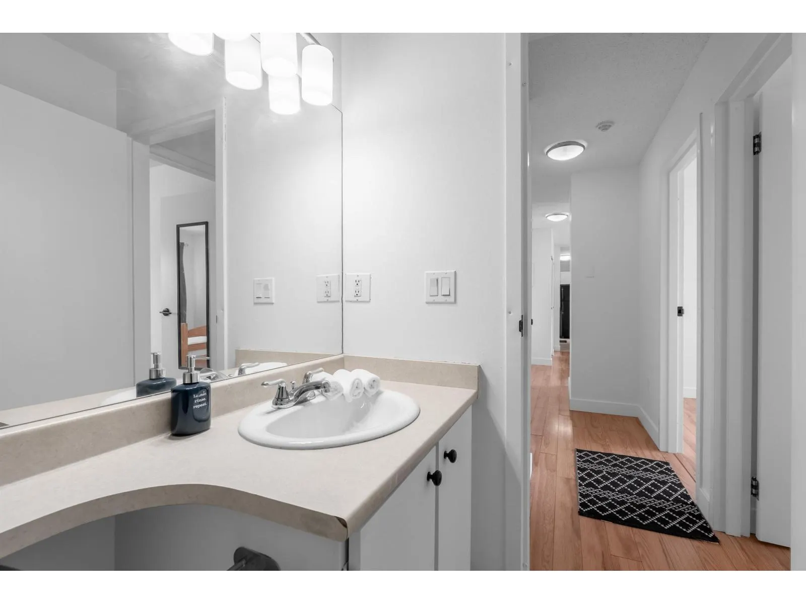 308 5664 200 STREET