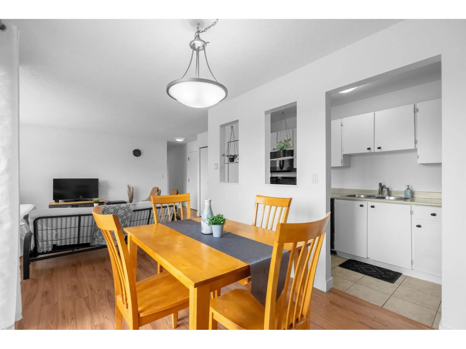 308 5664 200 STREET