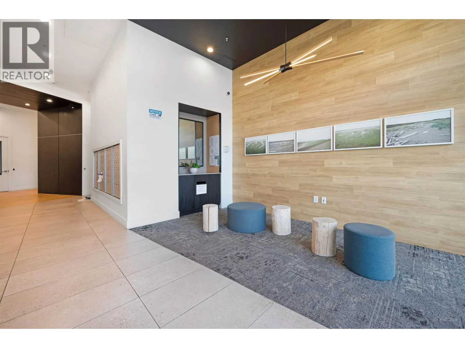303 725 MARINE DRIVE