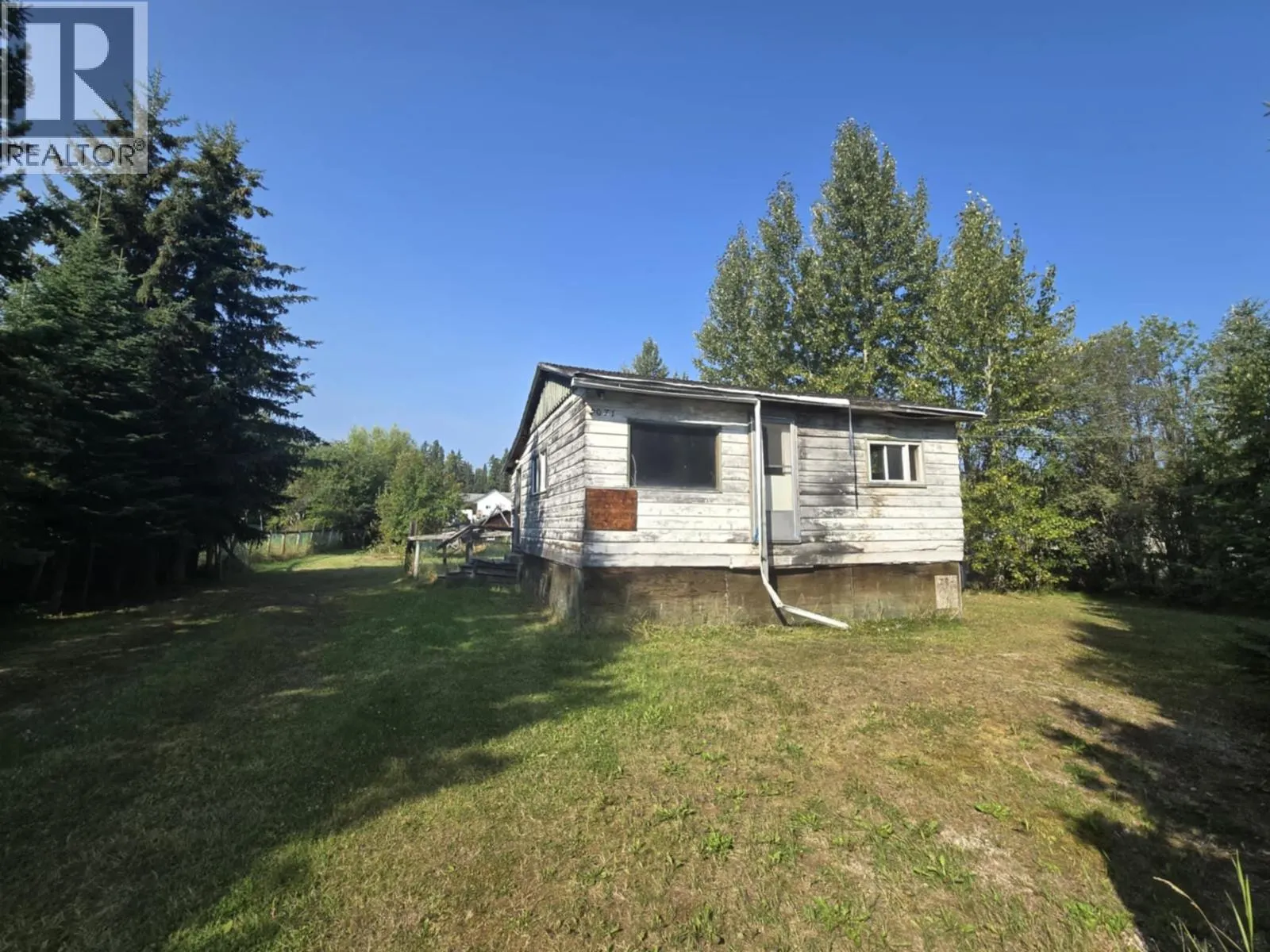 2071 E MCLAREN ROAD