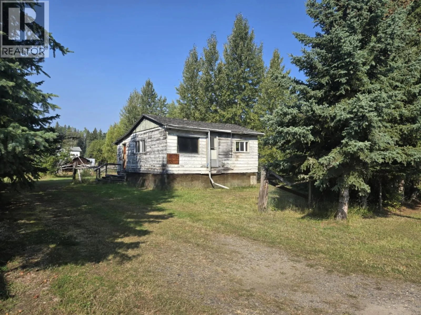 2071 E MCLAREN ROAD