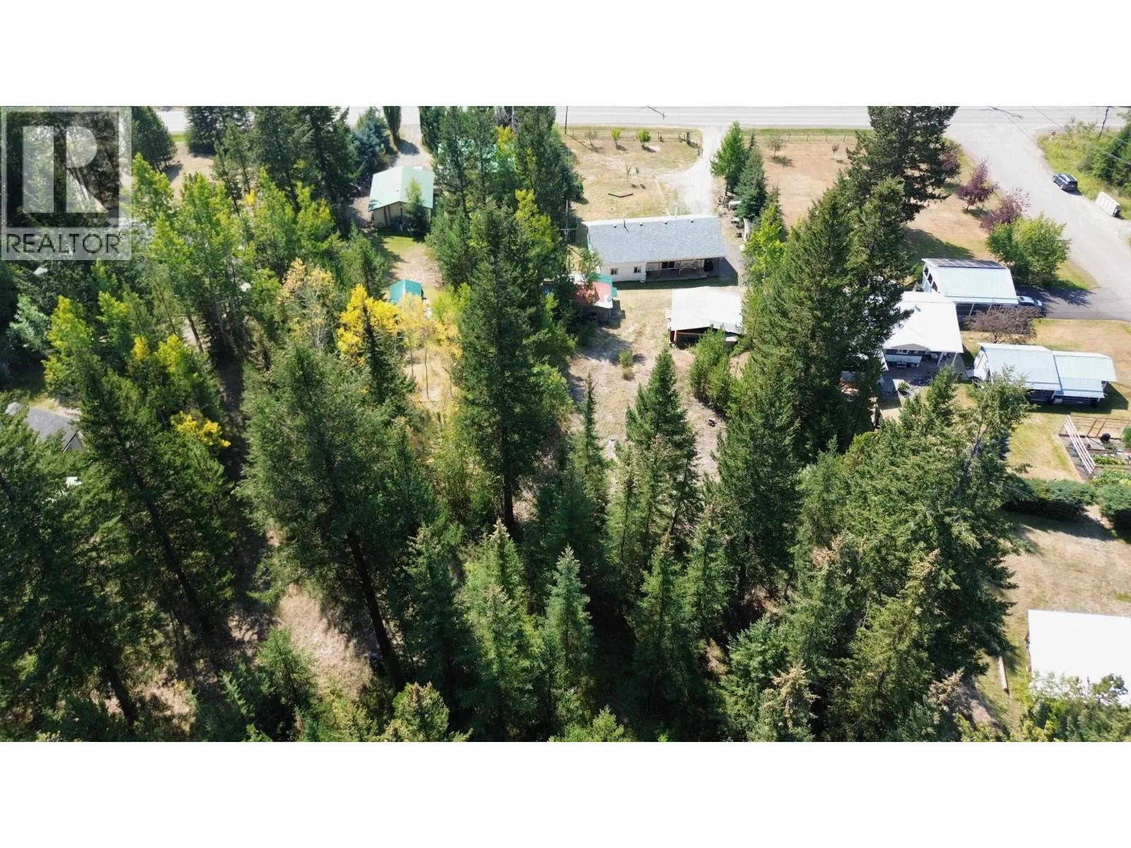 5869 HORSE LAKE ROAD