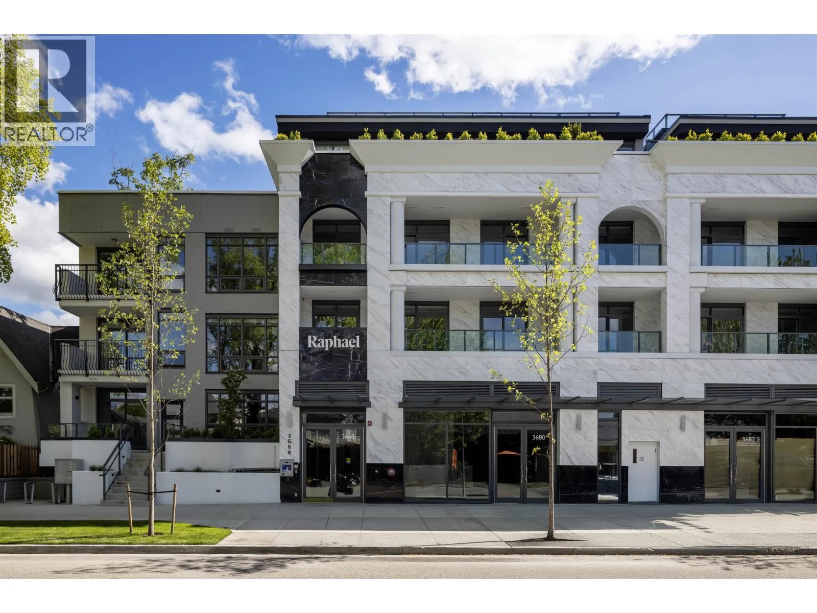 303 3668 W 10TH AVENUE