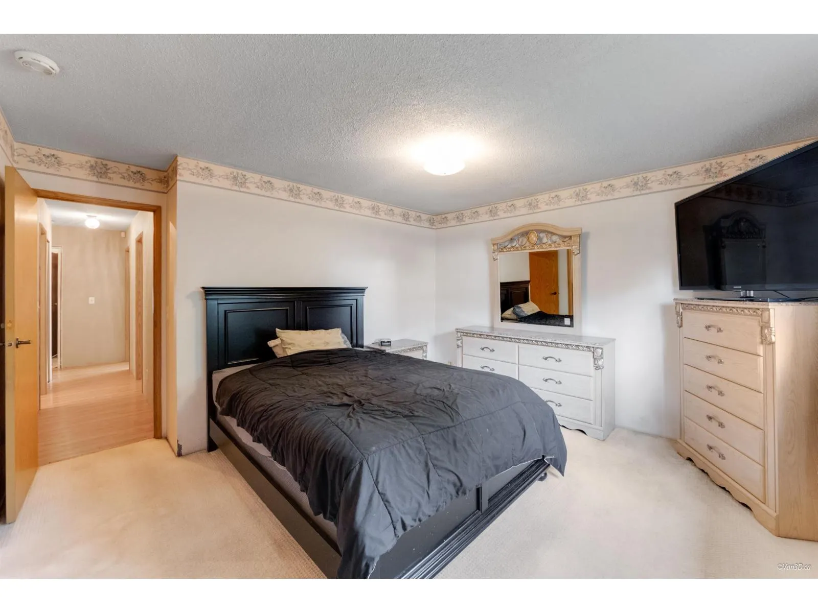 11925 STERLING COURT