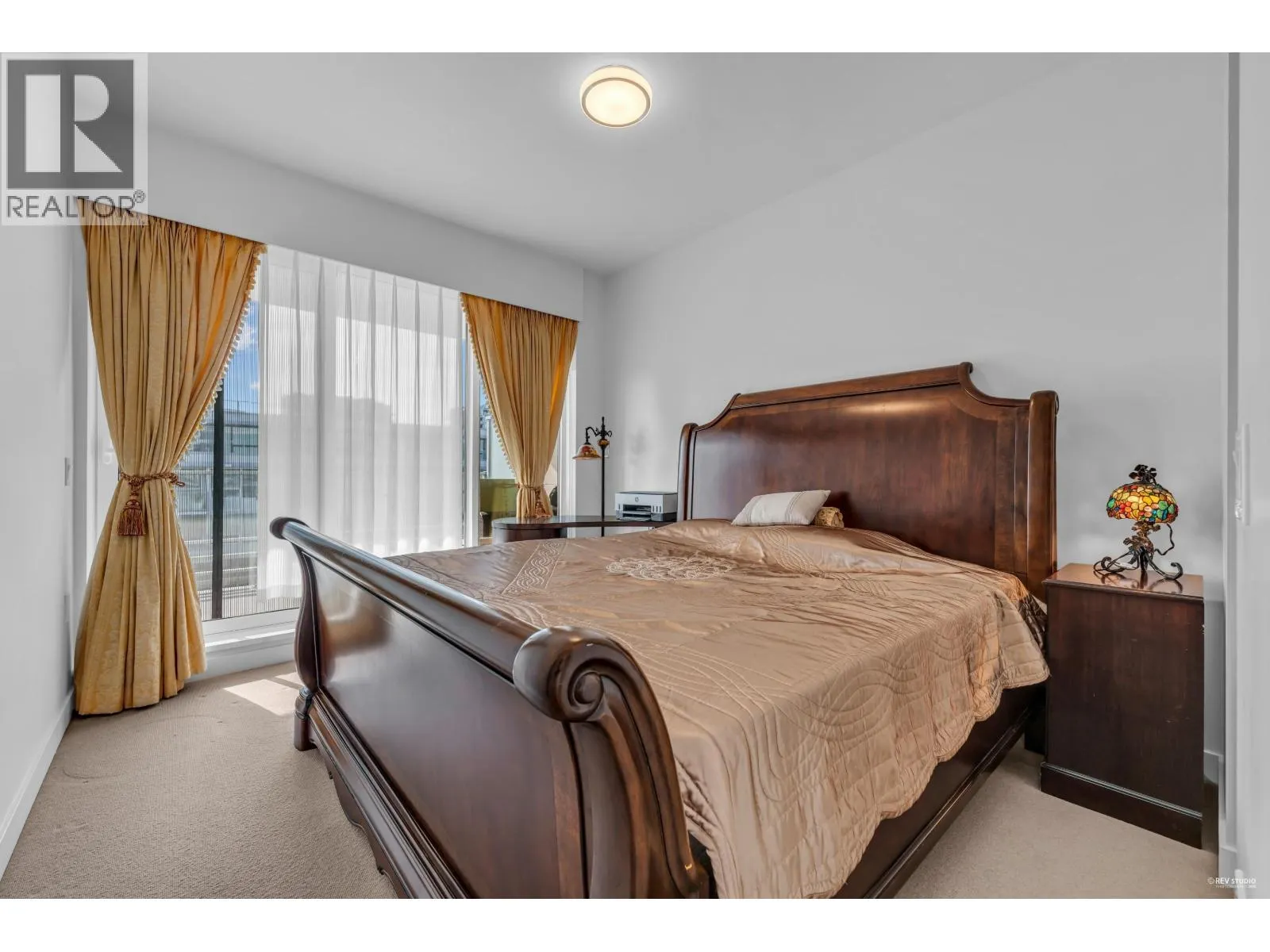403 6699 RIVER ROAD