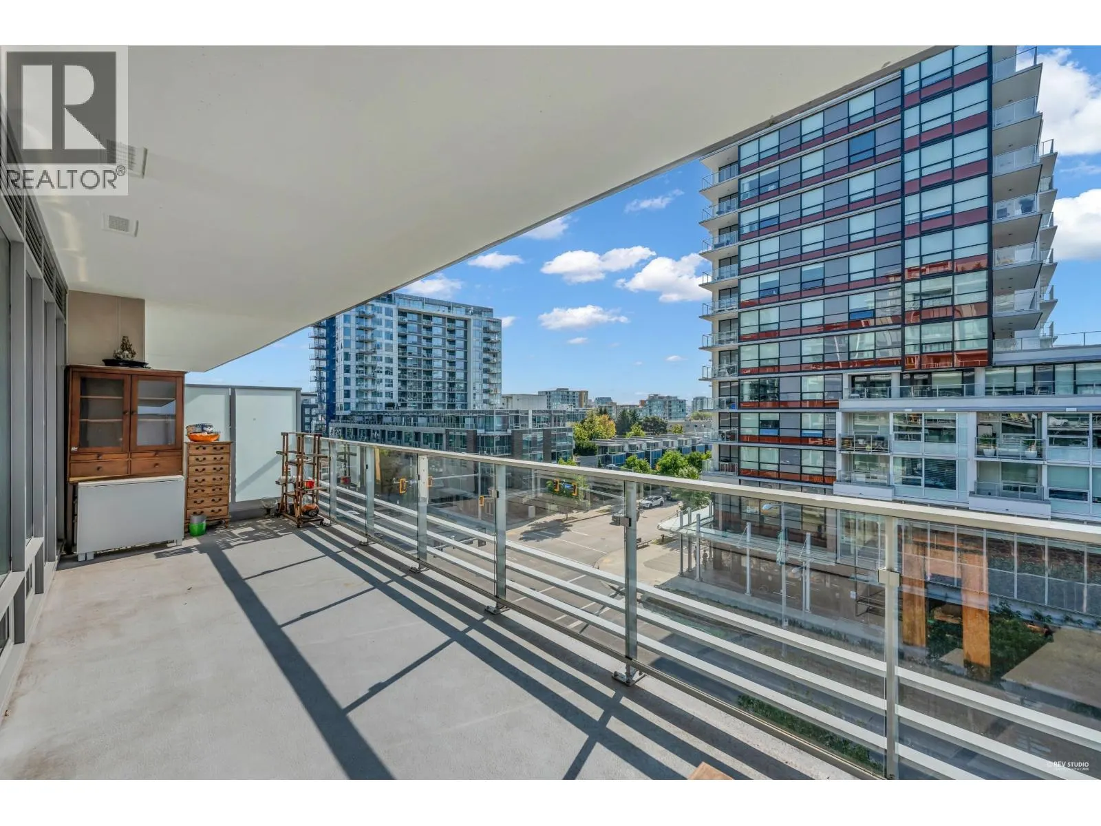 403 6699 RIVER ROAD