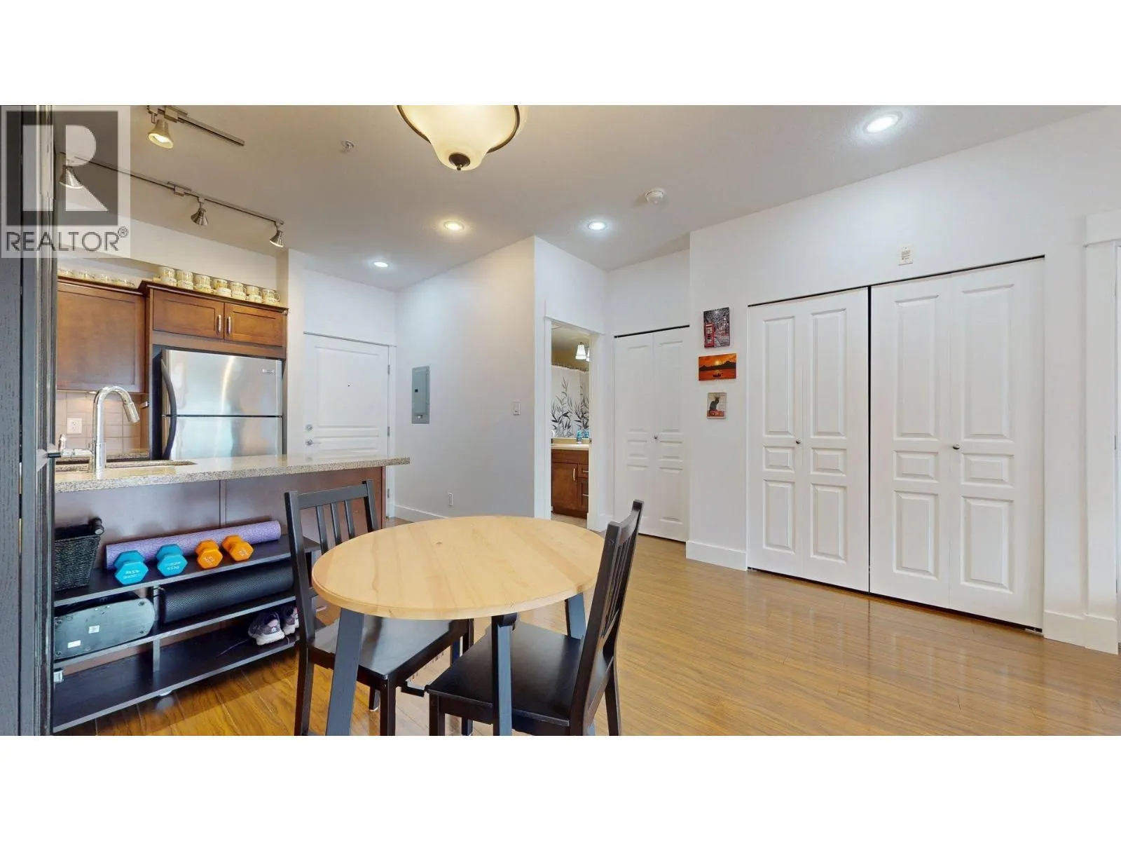 309 1336 MAIN STREET