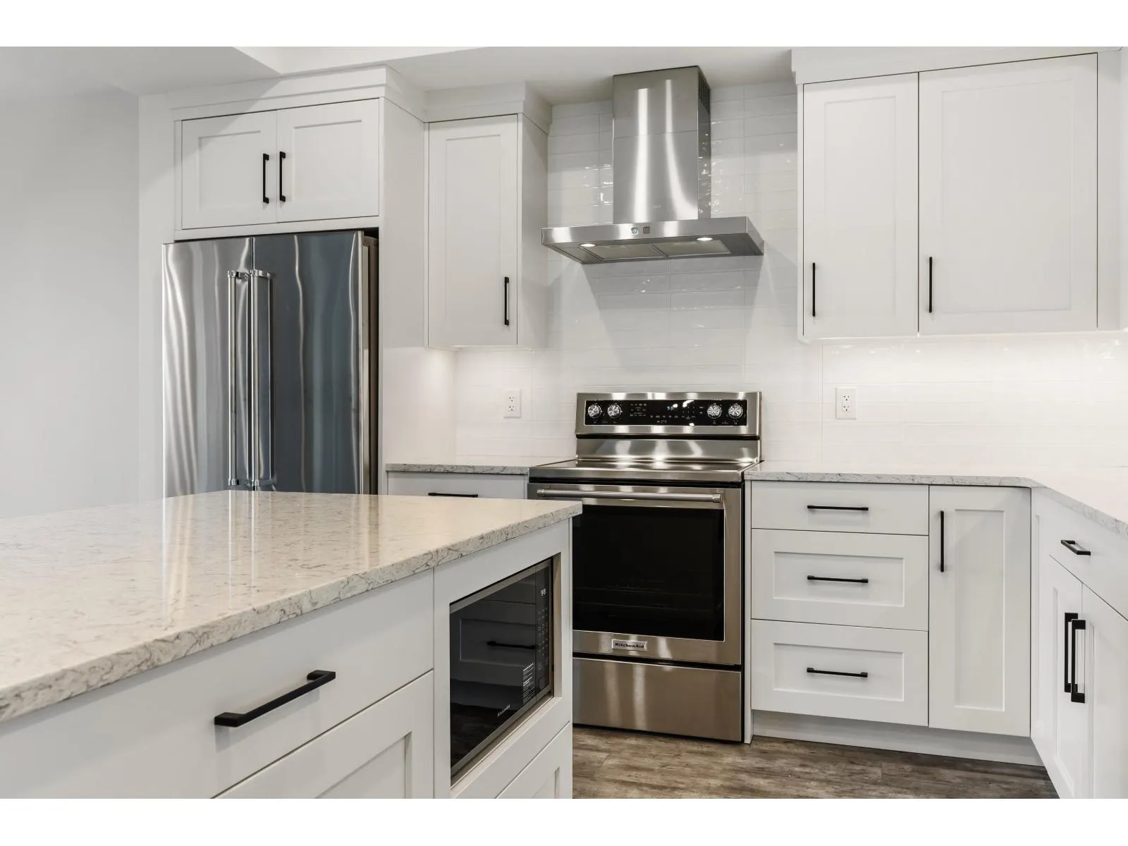 5504 MACLACHLAN PLACE|Promontory