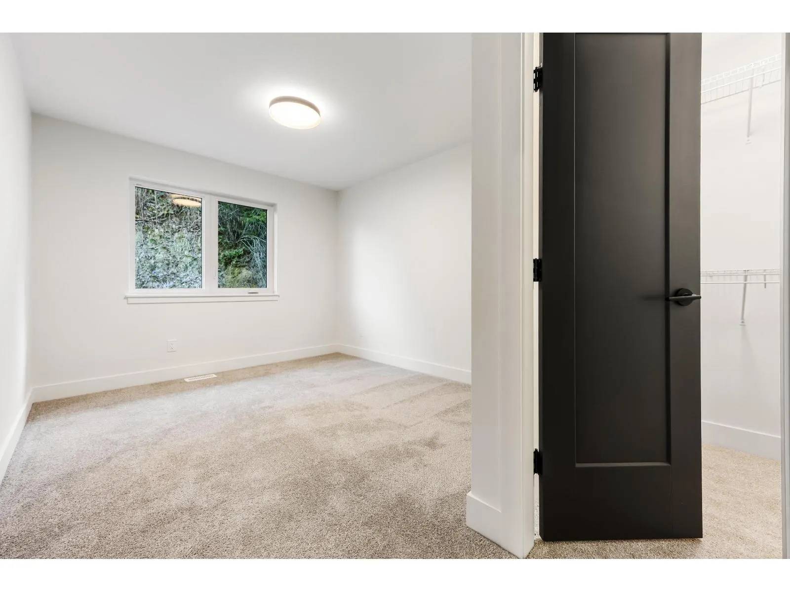5504 MACLACHLAN PLACE|Promontory