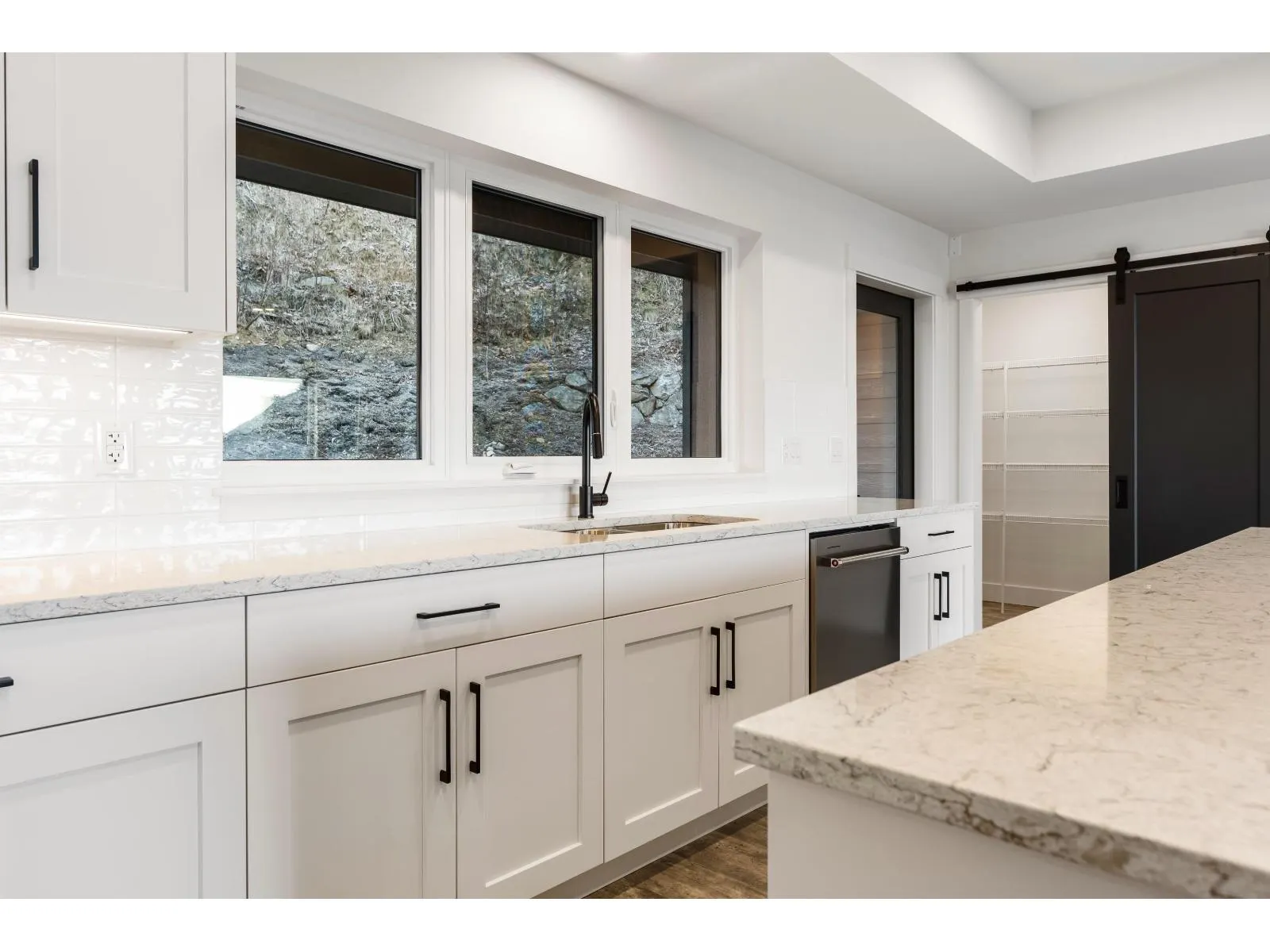 5504 MACLACHLAN PLACE|Promontory
