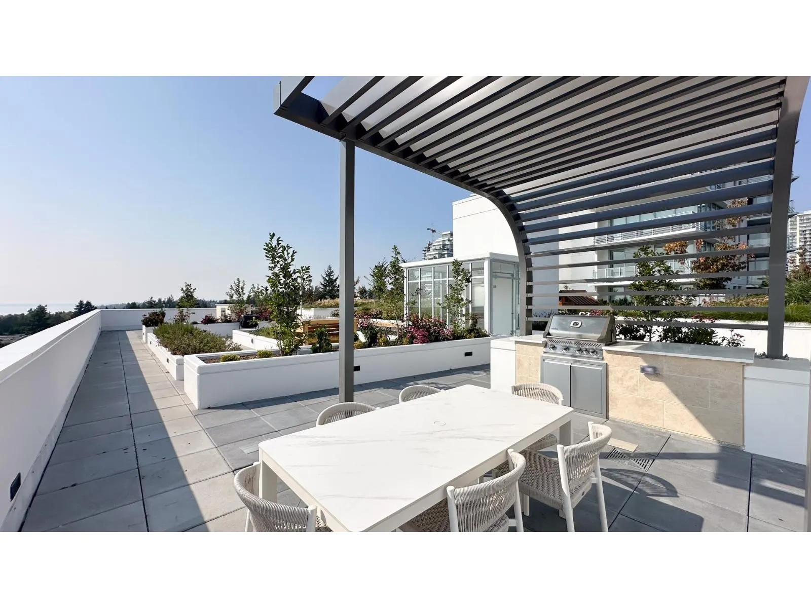 408 1342 JOHNSTON ROAD