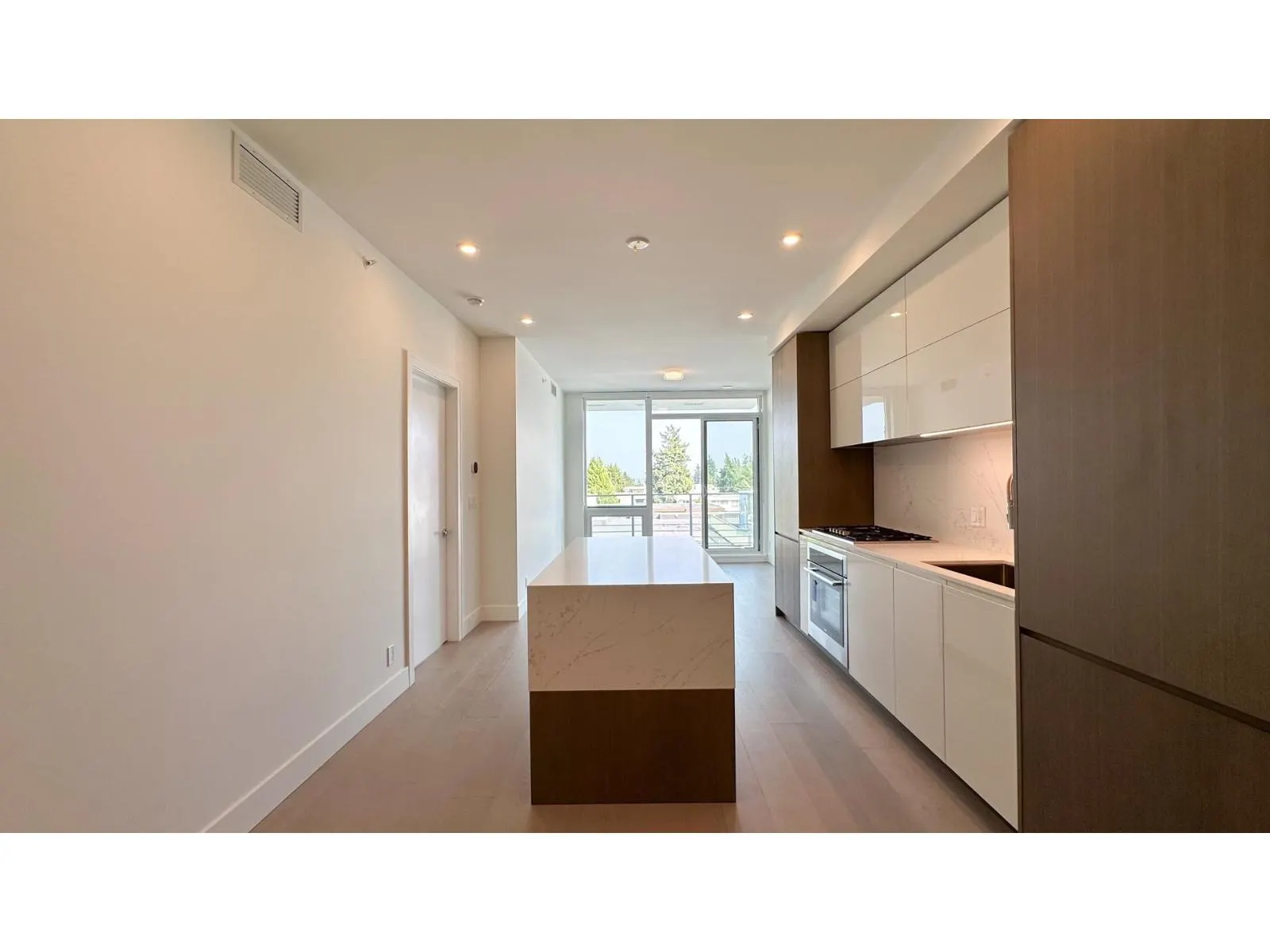 408 1342 JOHNSTON ROAD