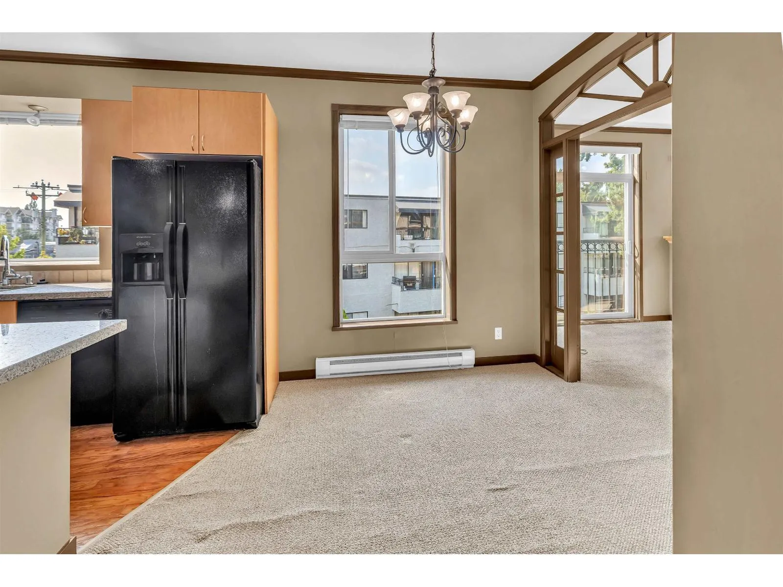 312 33485 SOUTH FRASER WAY