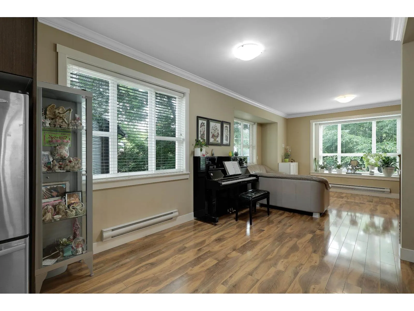 11 9077 150TH STREET