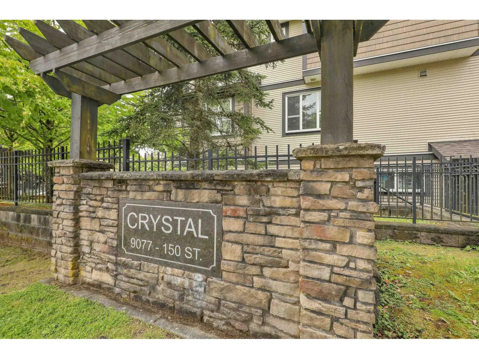 11 9077 150TH STREET