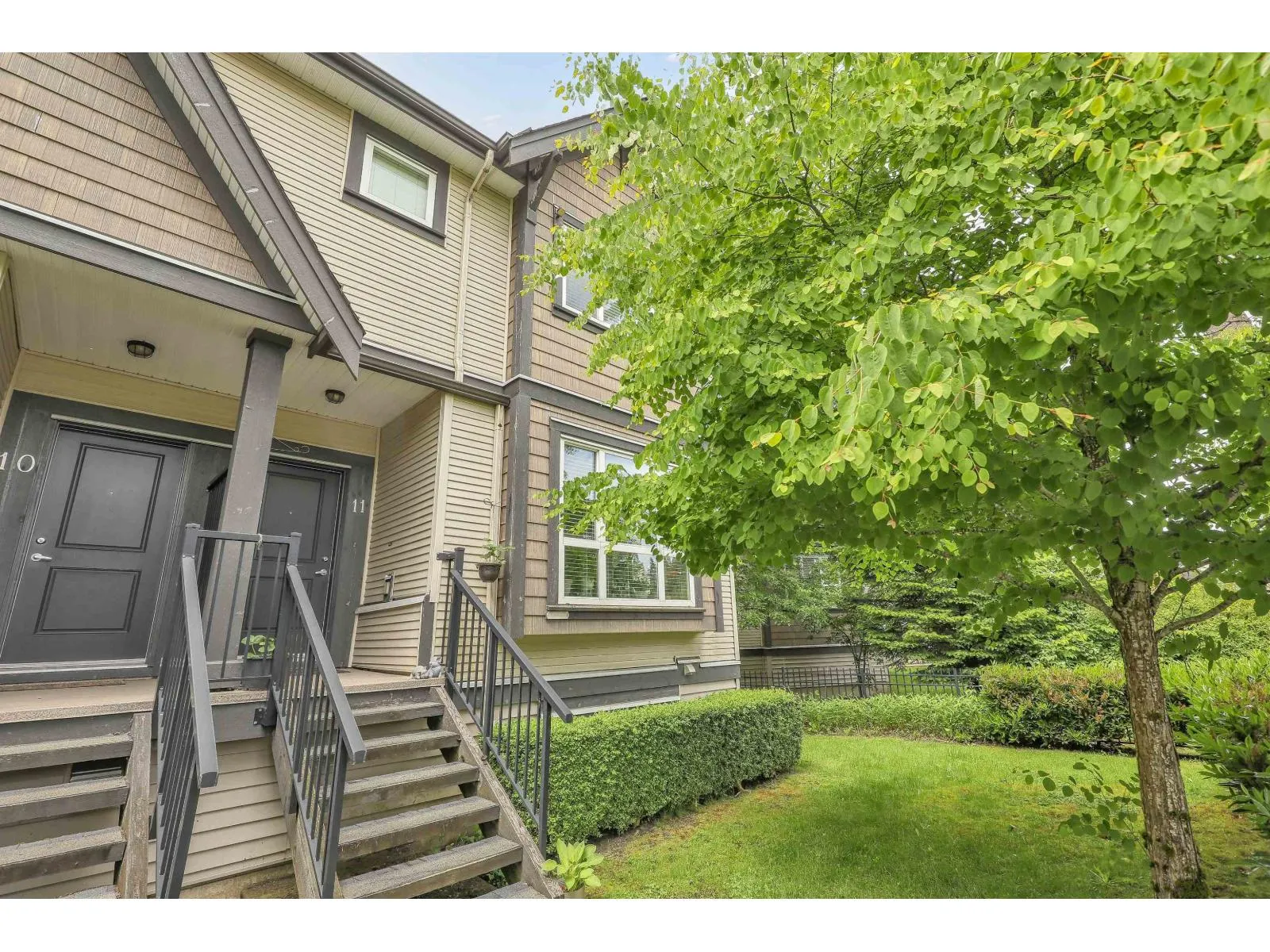 11 9077 150TH STREET