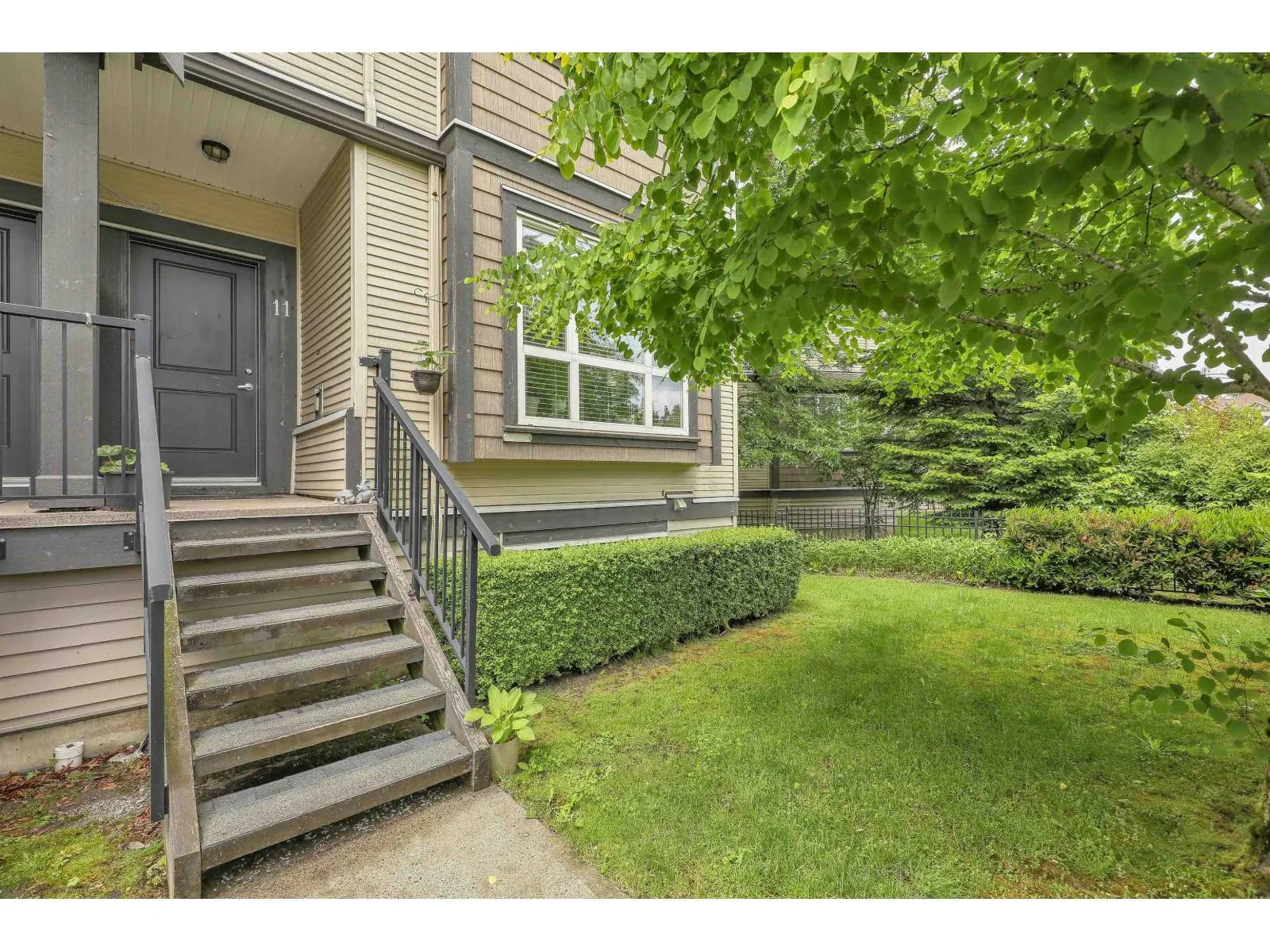 11 9077 150TH STREET