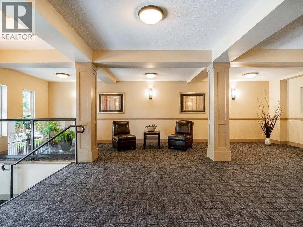 305 4728 53RD STREET