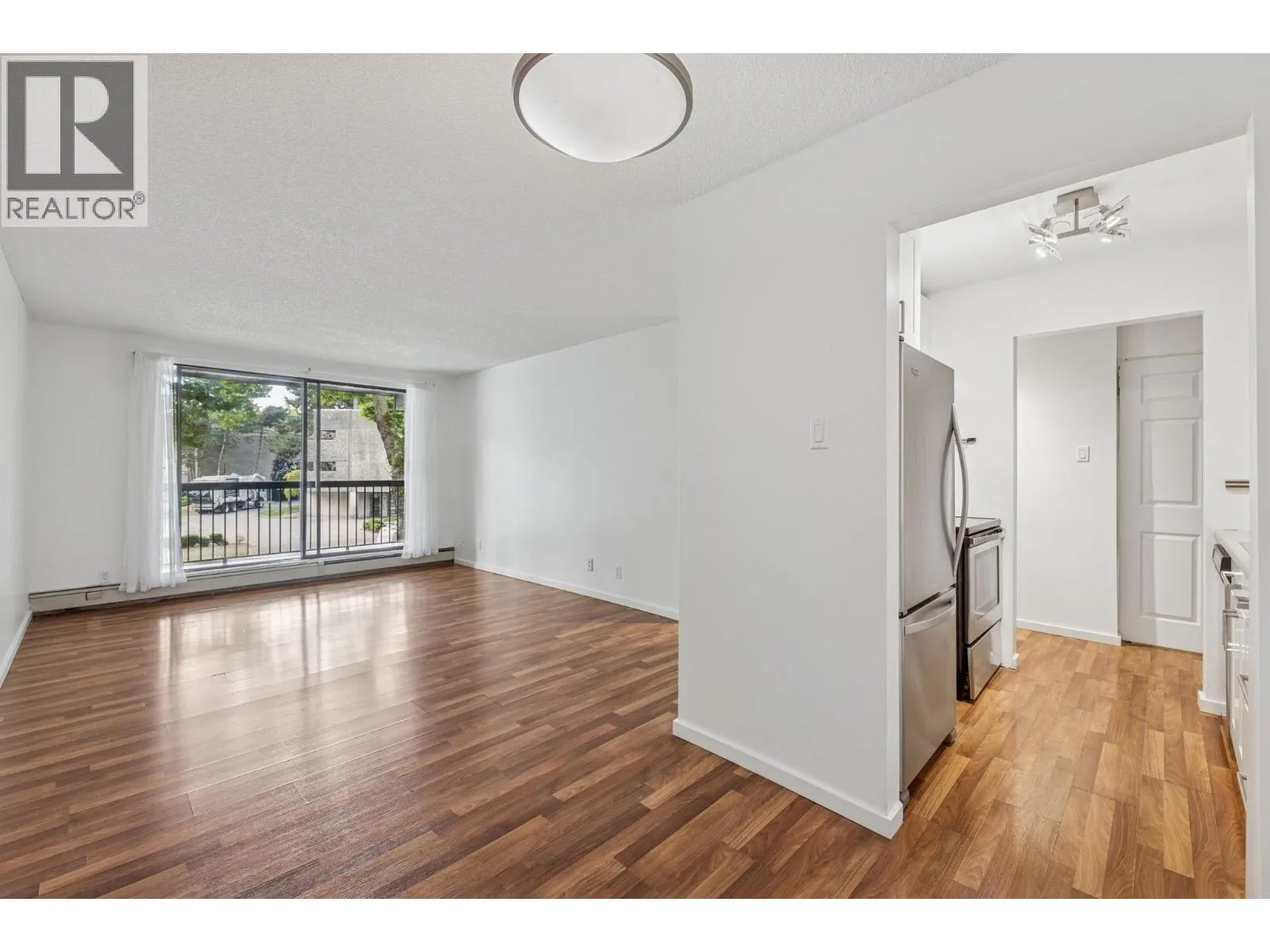 120 8511 ACKROYD ROAD